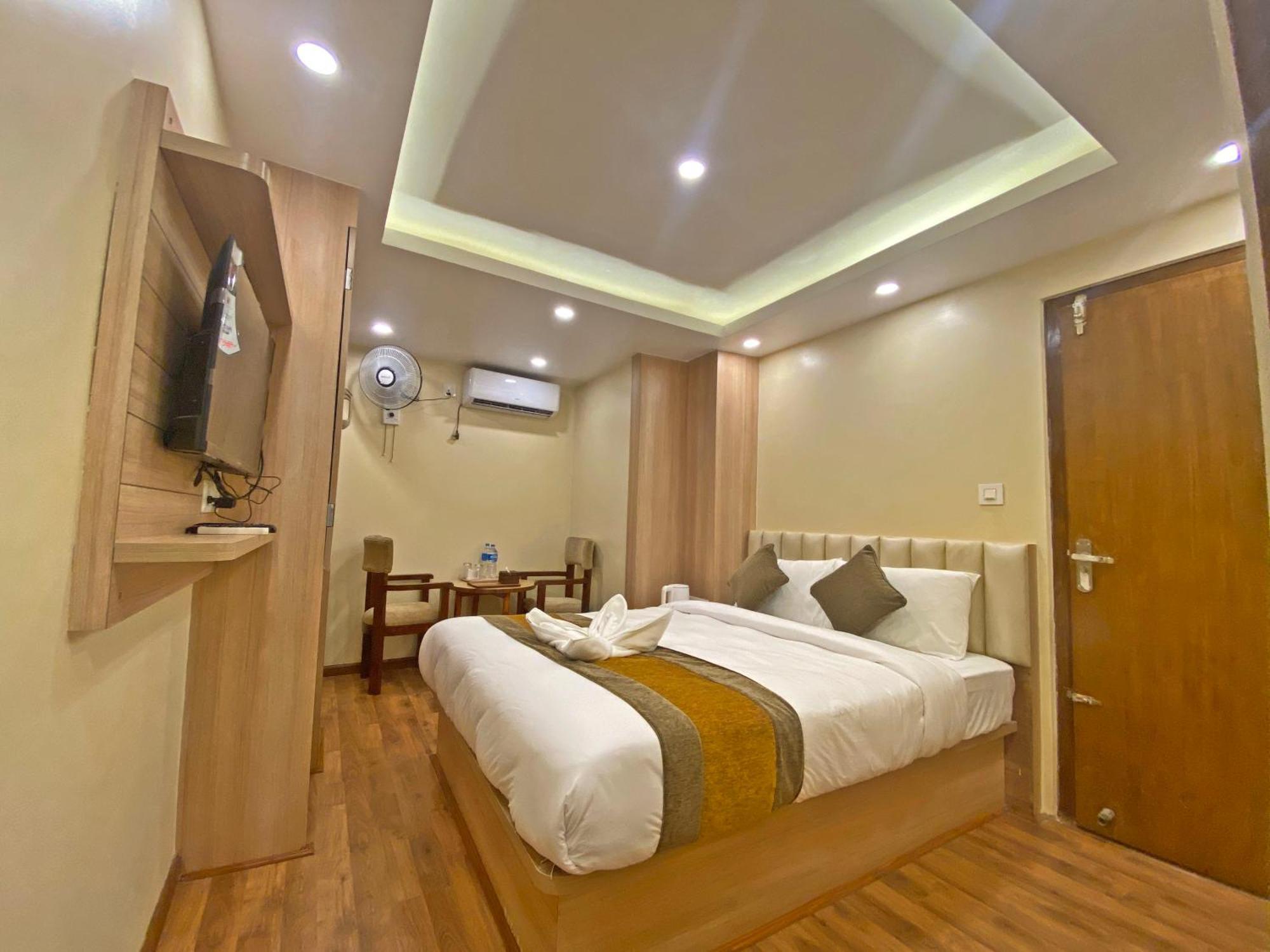 Hotel Airport Gurkha Kathmandu Exterior photo